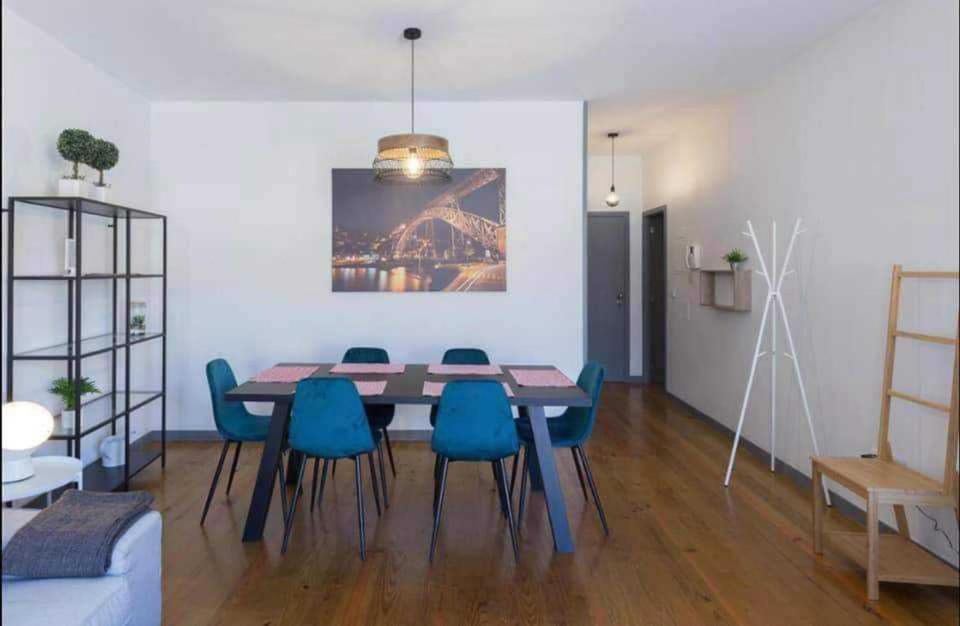 Apt Clerigos Centro Historico Porto Ngoại thất bức ảnh