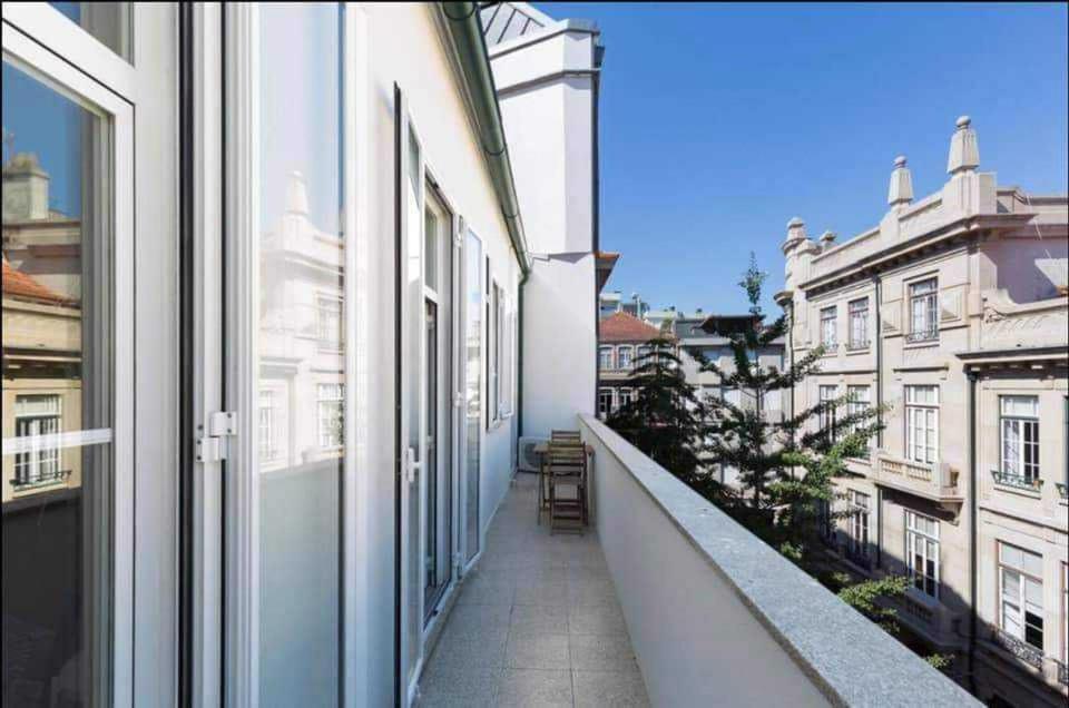 Apt Clerigos Centro Historico Porto Ngoại thất bức ảnh